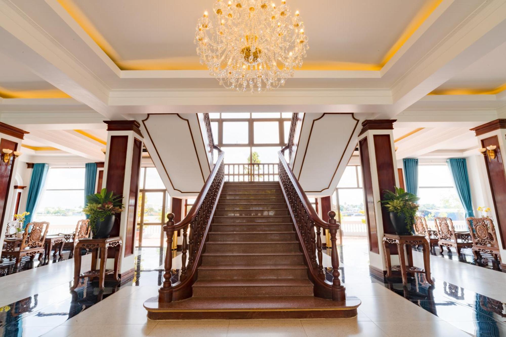 Chuong Duong Hotel Mỹ Tho Esterno foto