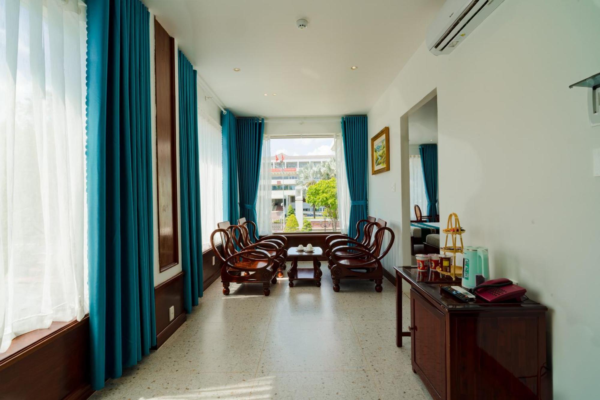 Chuong Duong Hotel Mỹ Tho Esterno foto