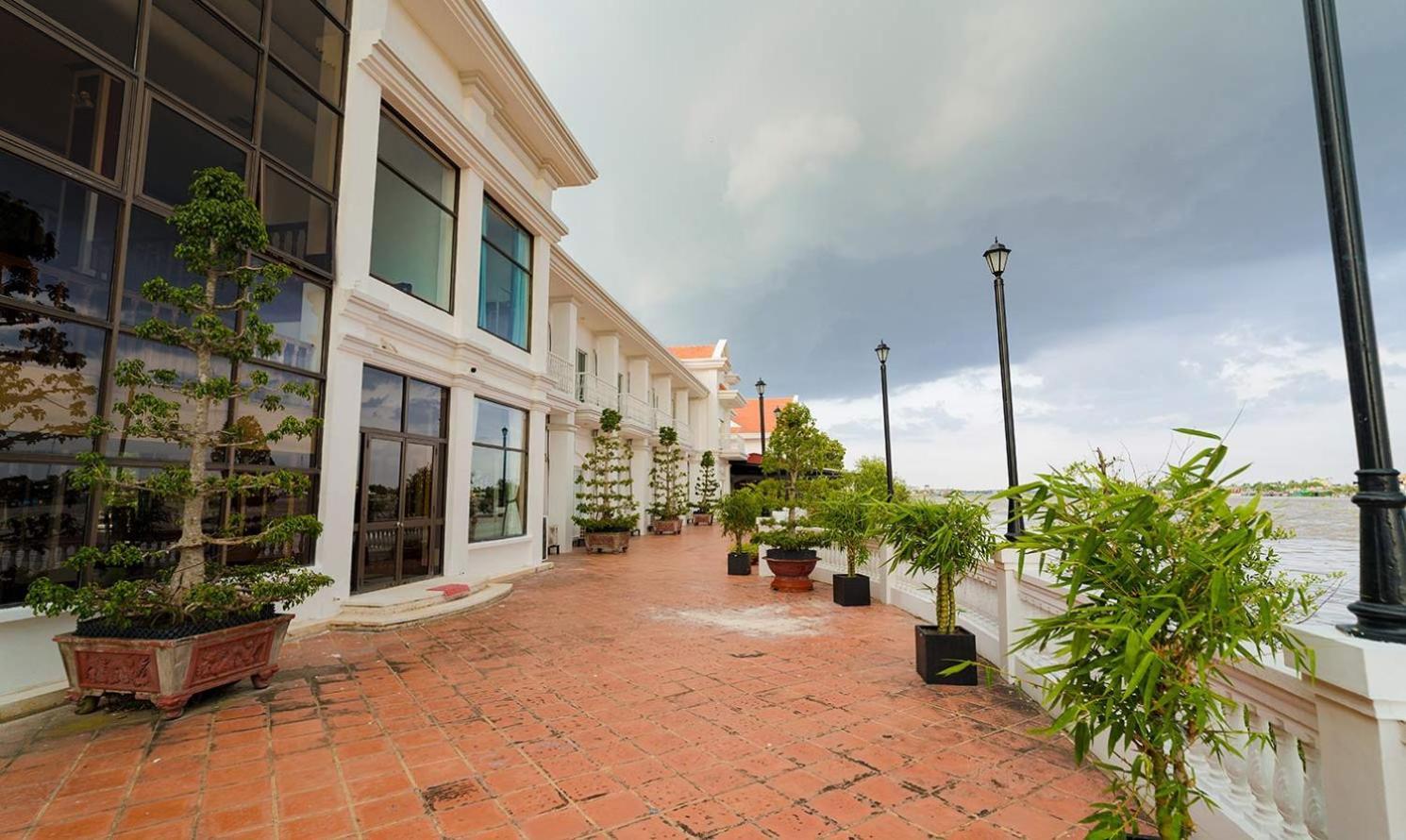 Chuong Duong Hotel Mỹ Tho Esterno foto