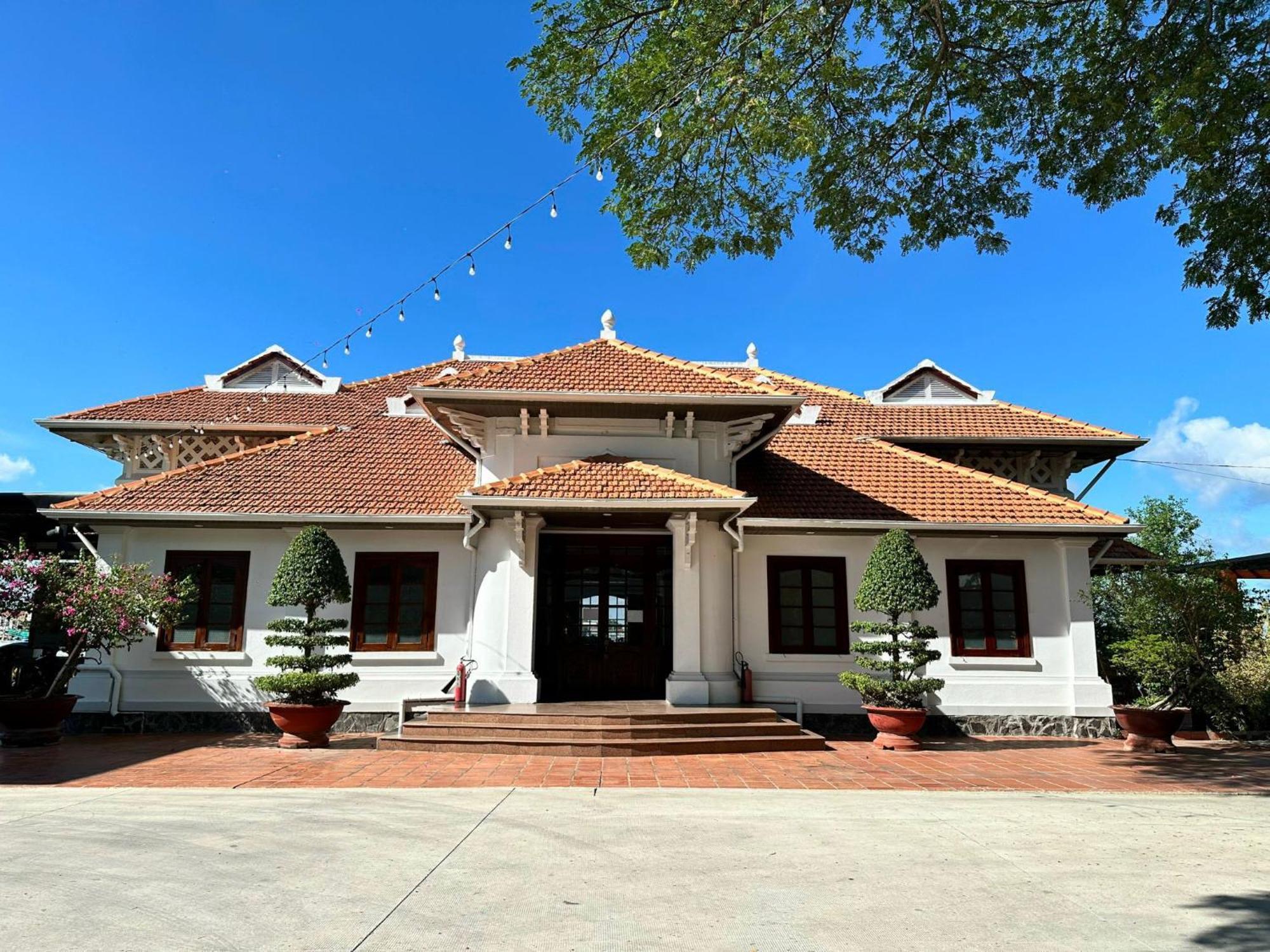 Chuong Duong Hotel Mỹ Tho Esterno foto
